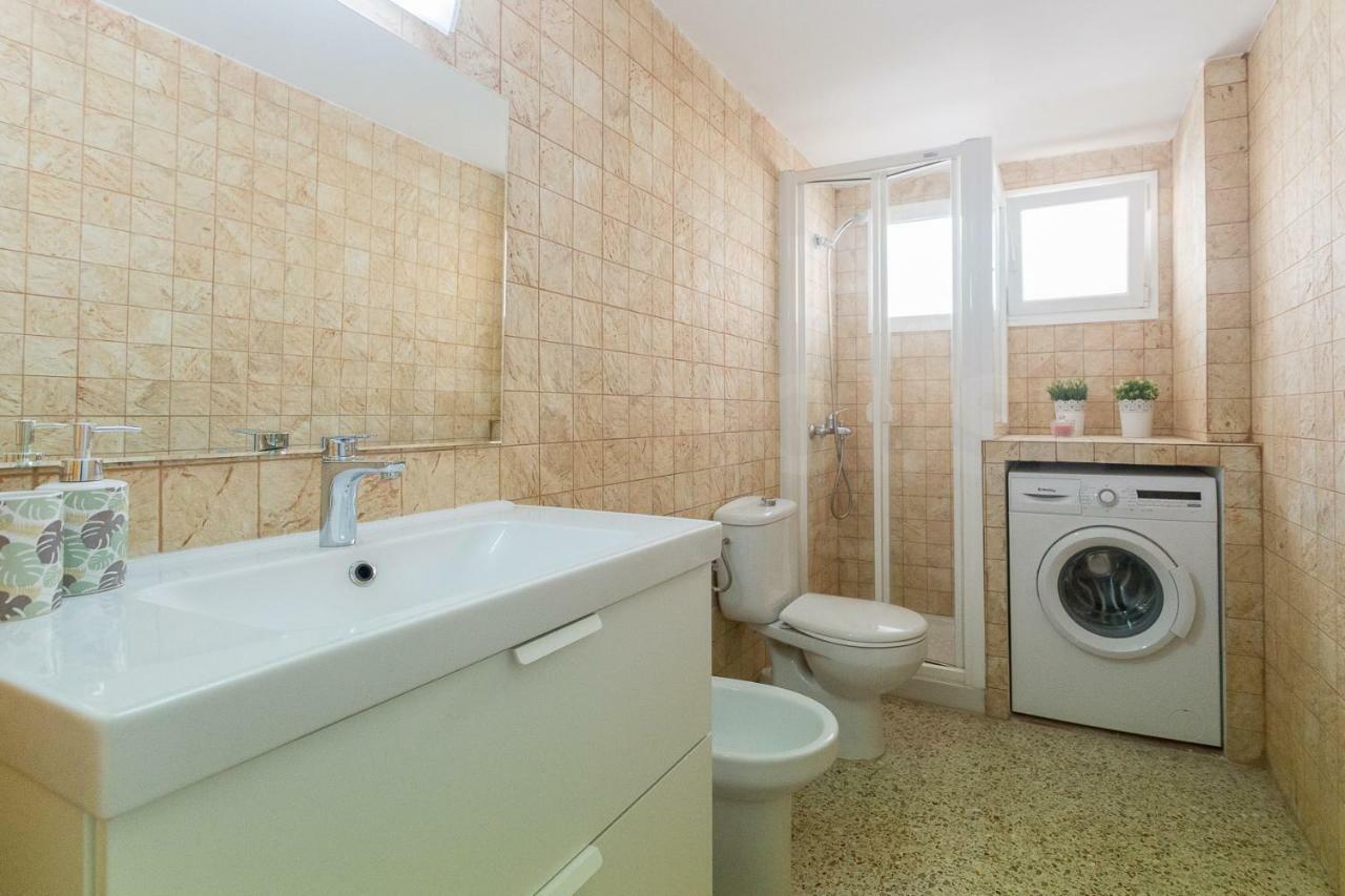 Cozy Apartment In Salinetas Beach. エクステリア 写真