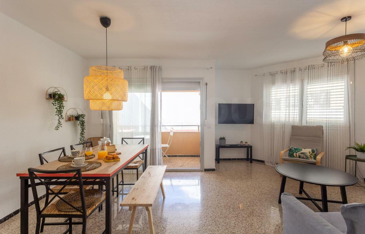 Cozy Apartment In Salinetas Beach. エクステリア 写真